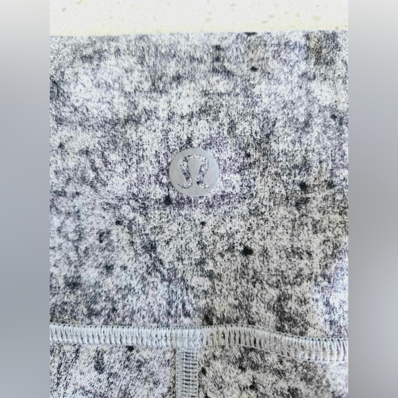 Lululemon Women's Gray Speckled Wunder Under 7/8 Leggings size 6 - Picture 8 of 12